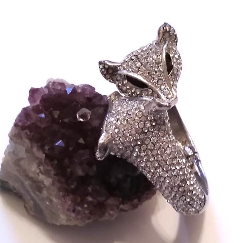 Stunning Double Fox Head Cuff Bracelet - image 5